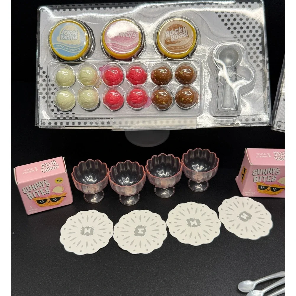 MGA's Mini-Verse *Make It Mini Food/Ice Cream Social* 38 Pieces (No Resin)